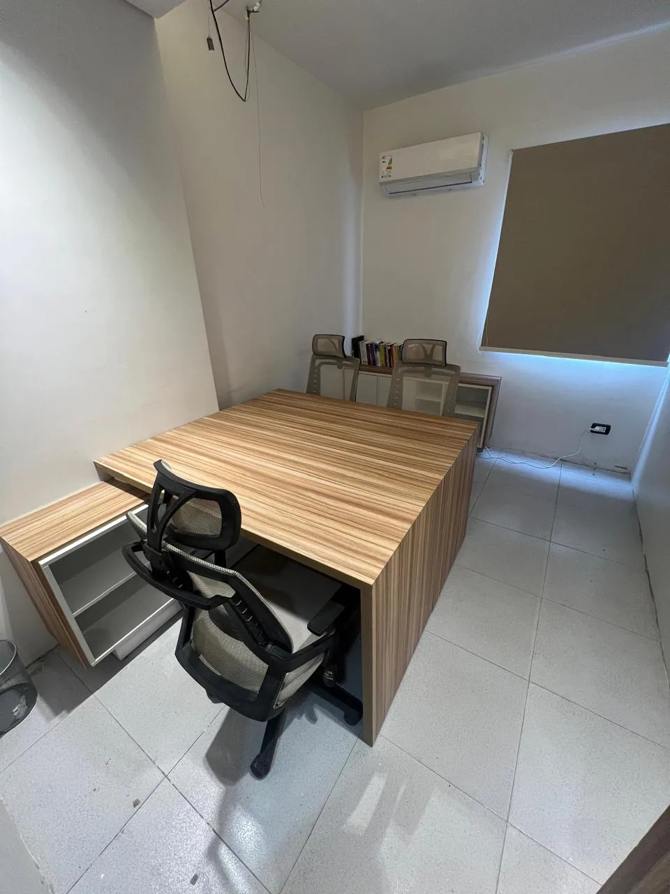 Administrative office C-3 with desks and chairs